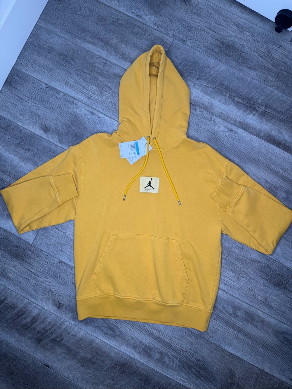 Jordan Men’s Yellow Hooded Pullover Sweatshirt